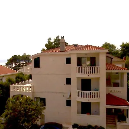 Apartment Ana *
