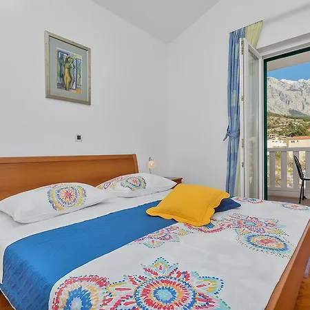 Ana Apartment *