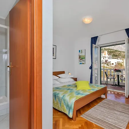 Ana Apartment