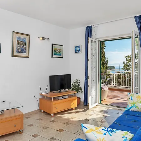 Ana Apartment