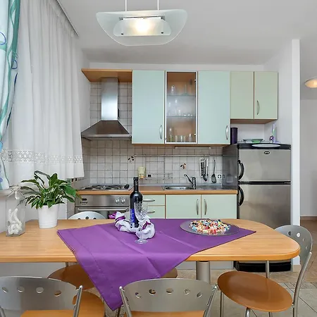 Apartment Ana