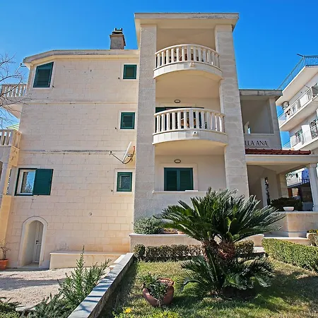 Apartment Ana